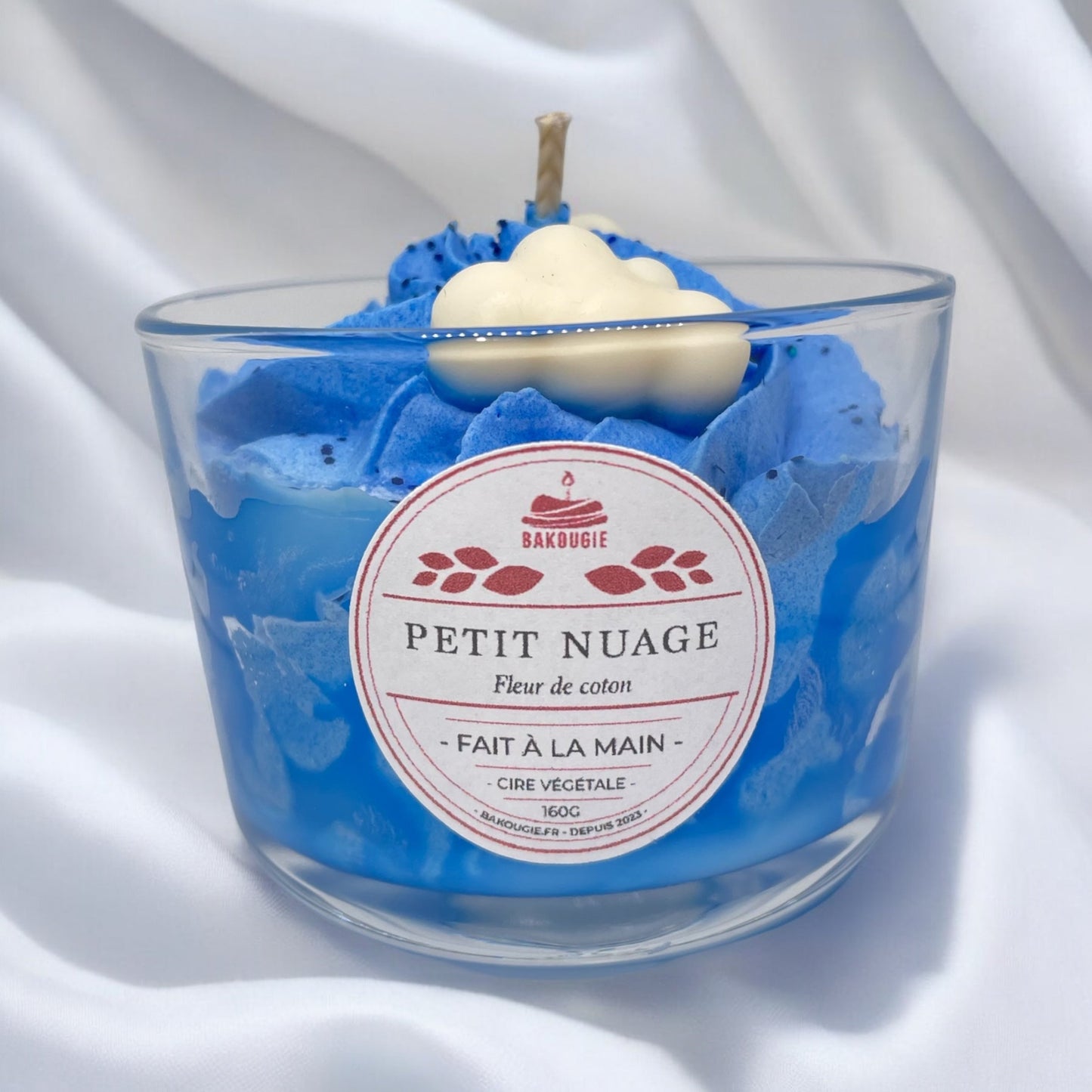 Bougie parfumée fleur de coton, fabriquée à la main avec de la cire végétale et un parfum Français. Bougie création Bakougie